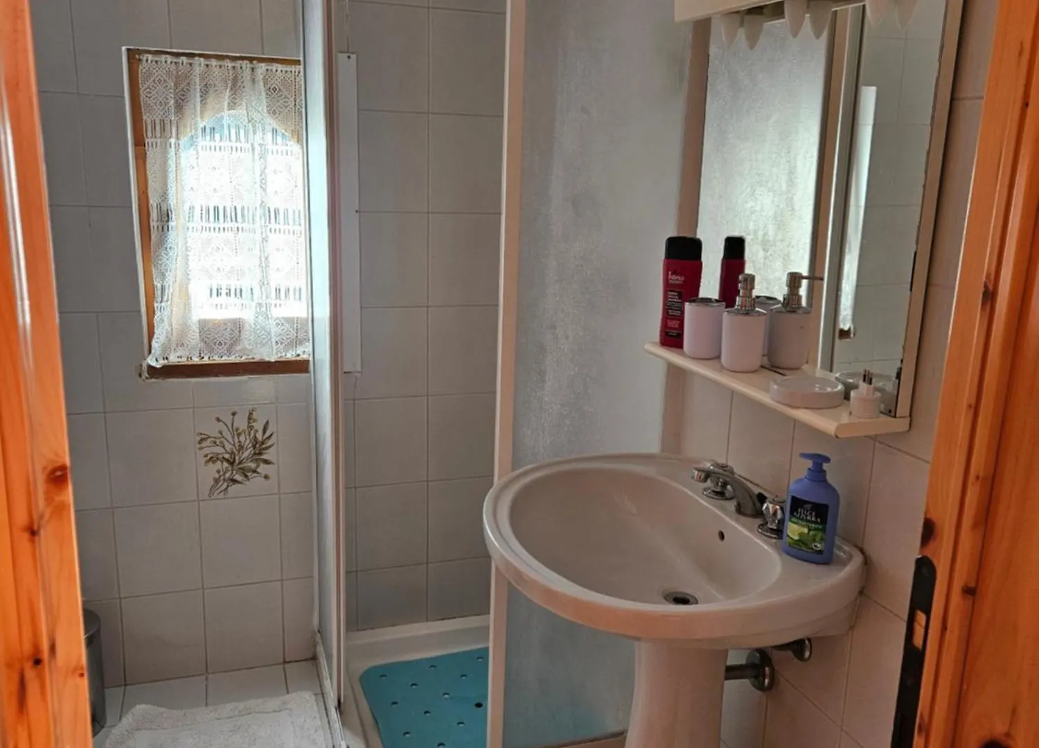 Apartment Ferienwohnung La Casa Del Lupo Serina  Italien
